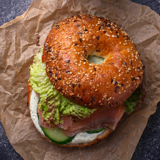 Bagel med laks